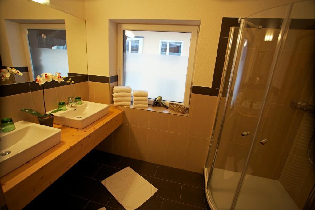 Anblick Appartement With Lake View